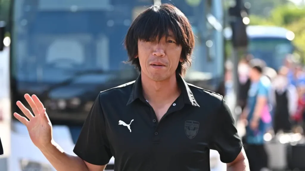 Shunsuke Nakamura (Nhật Bản)